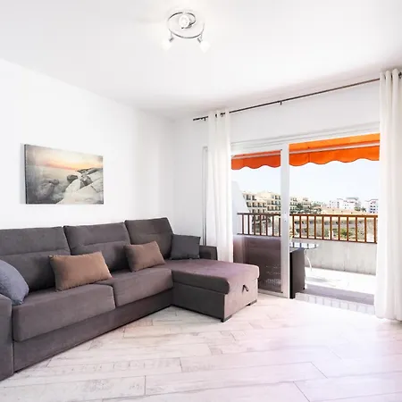 Appartement Bright & Elegant Duplex With Terrace And Pool, Just Steps From Puerto Colon